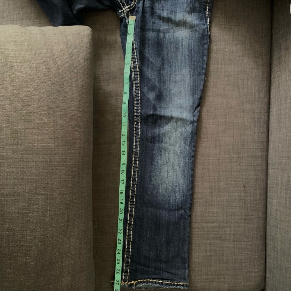 Silver Jeans Tuesday 16 1/2 Dark Wash Denim - Picture 5 of 10